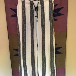Beach pants 🌊 Tags still on!
